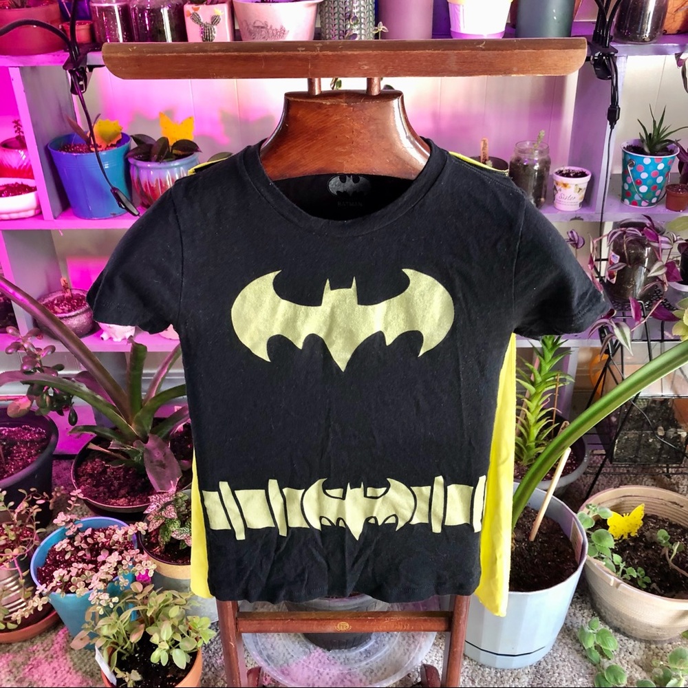 Batman t shirt with cape